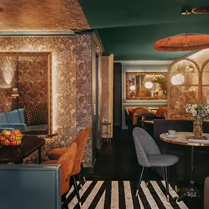4* Hotel Snob